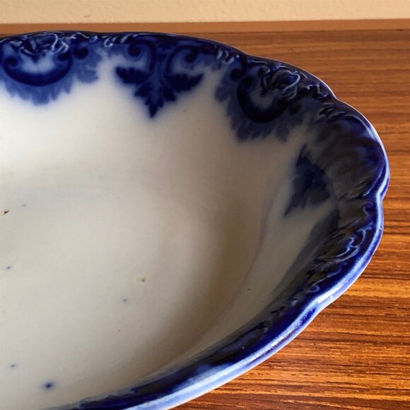 ANTIQUE BOWL GLADYS PATTERN NWP ENGLAND FLOW BLUE BOWL - Picture 3 of 9